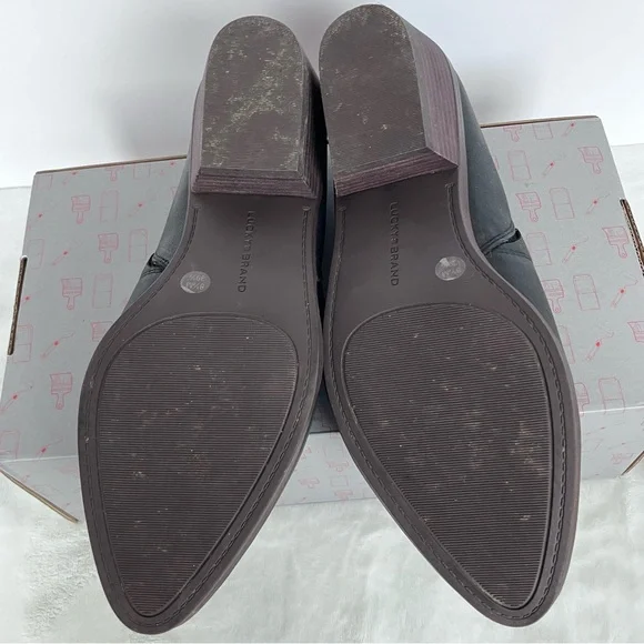 Lucky Brand Black Flats - Picture 7 of 12